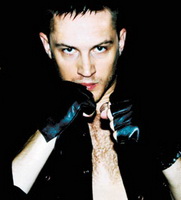 Tom Hardy full frontal!