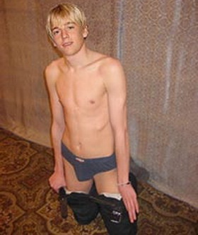 Aaron Carter nude