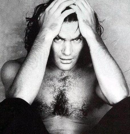 Antonio Banderas 15 Loading...