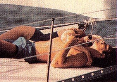 Antonio Banderas 2 Loading...
