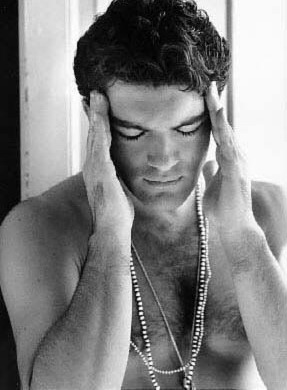 Antonio Banderas 29 Loading...