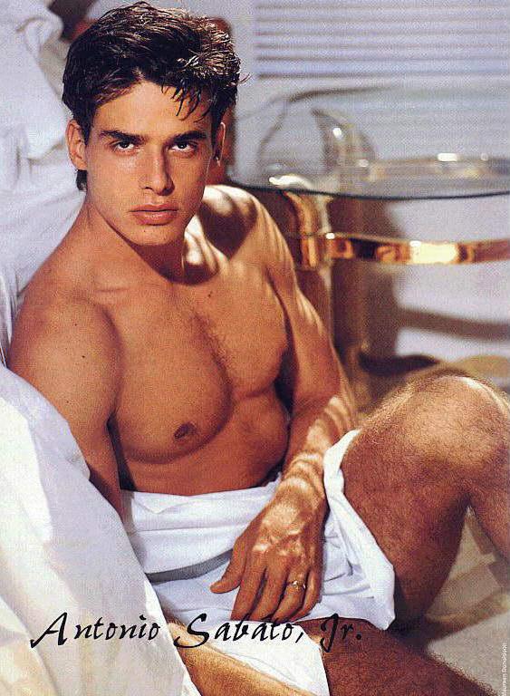 Antonio Sabato Jr. 10 Loading...