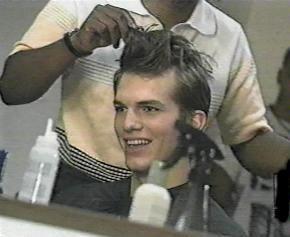 Ashton Kutcher 11 Loading...