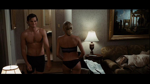 Ashton Kutcher 58 Loading...