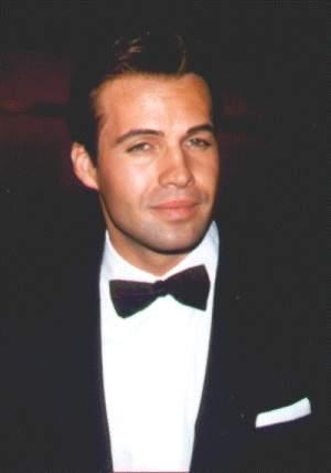 Billy Zane 17 Loading...