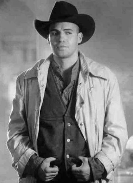 Billy Zane 47 Loading...