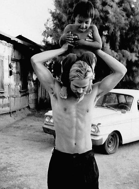 Brad Pitt 20 Loading...