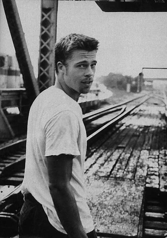 Brad Pitt 21 Loading...