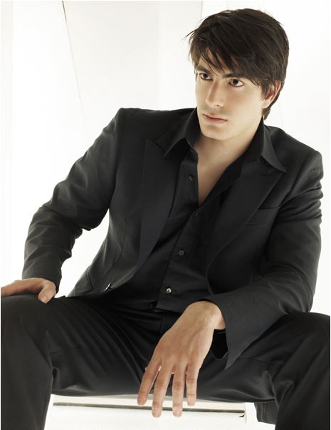 Brandon Routh 16 Loading...