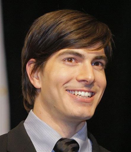 Brandon Routh 24 Loading...