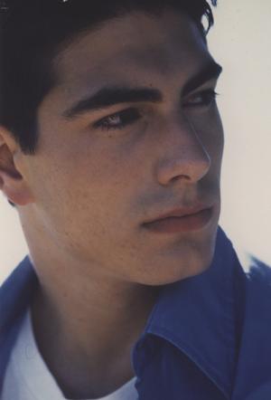 Brandon Routh 7 Loading...