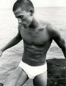 Bulges in Male Underwear 4 Loading...