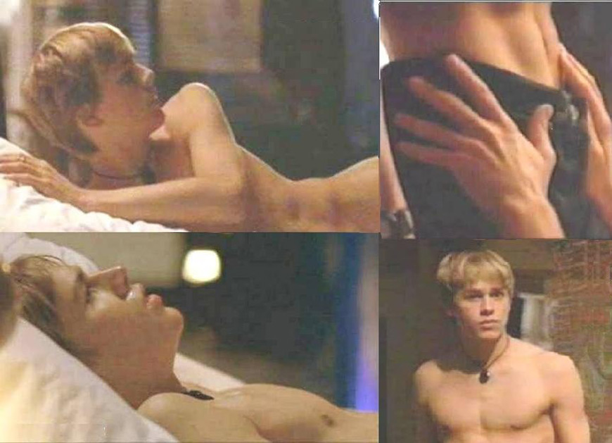 Charlie Hunnam 20 Loading...
