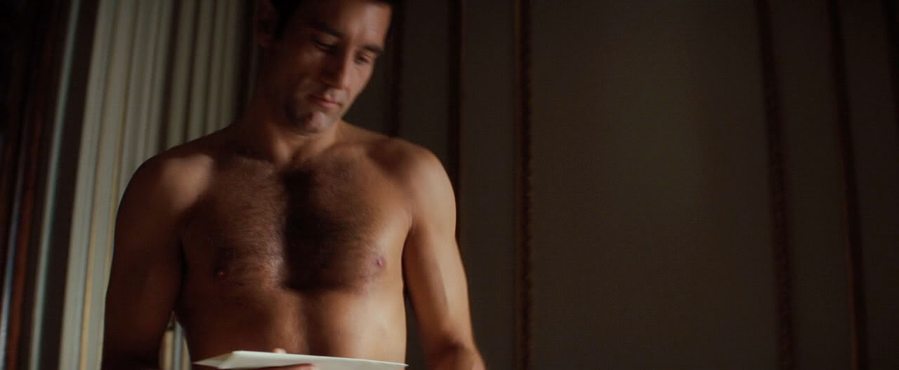 Clive Owen 31 Loading...