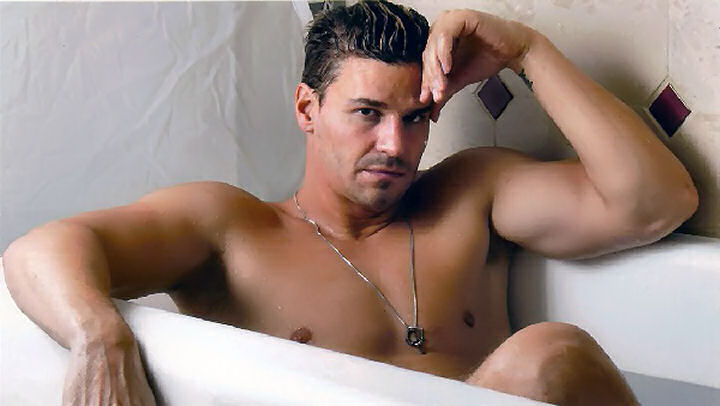 David Boreanaz 13 Loading...