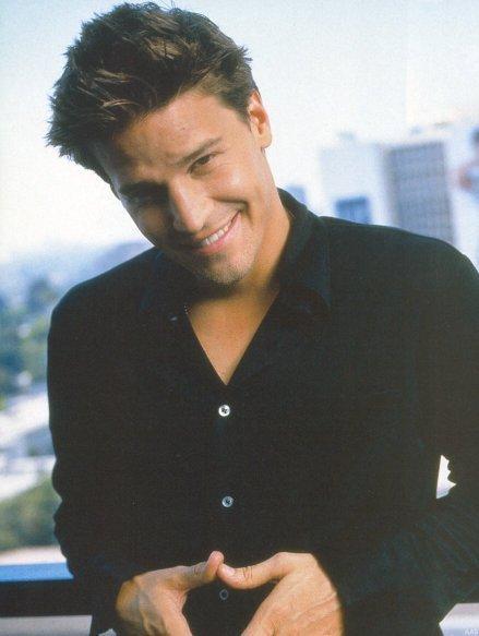 David Boreanaz 32 Loading...