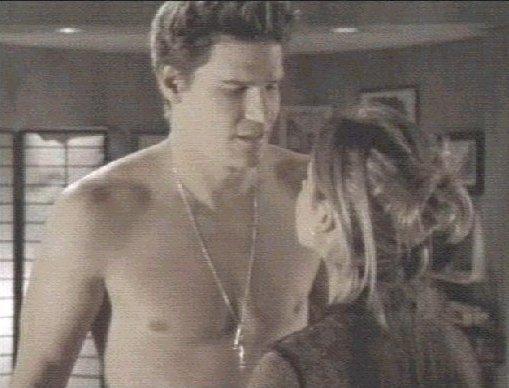 David Boreanaz 4 Loading...