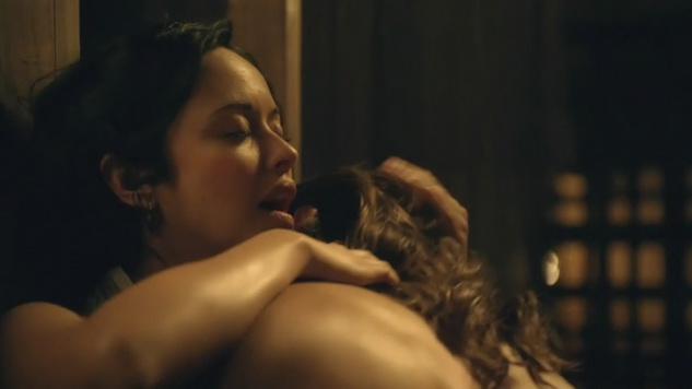 steamy threesome sex scenes