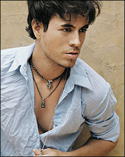 Enrique Iglesias 10 Loading...