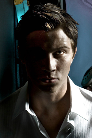 Garrett Hedlund 1 Loading...