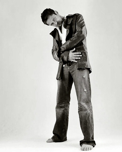 Gerard Butler 14 Loading...