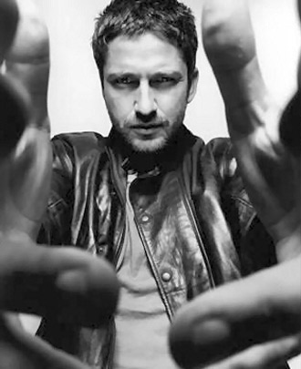 Gerard Butler 19 Loading...