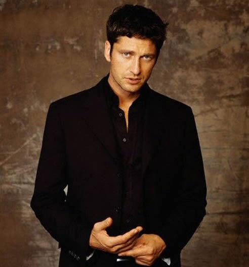 Gerard Butler 23 Loading...