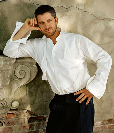 Gerard Butler 25 Loading...