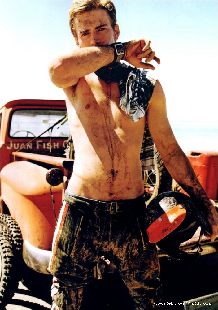 Hayden Christensen 36 Loading...