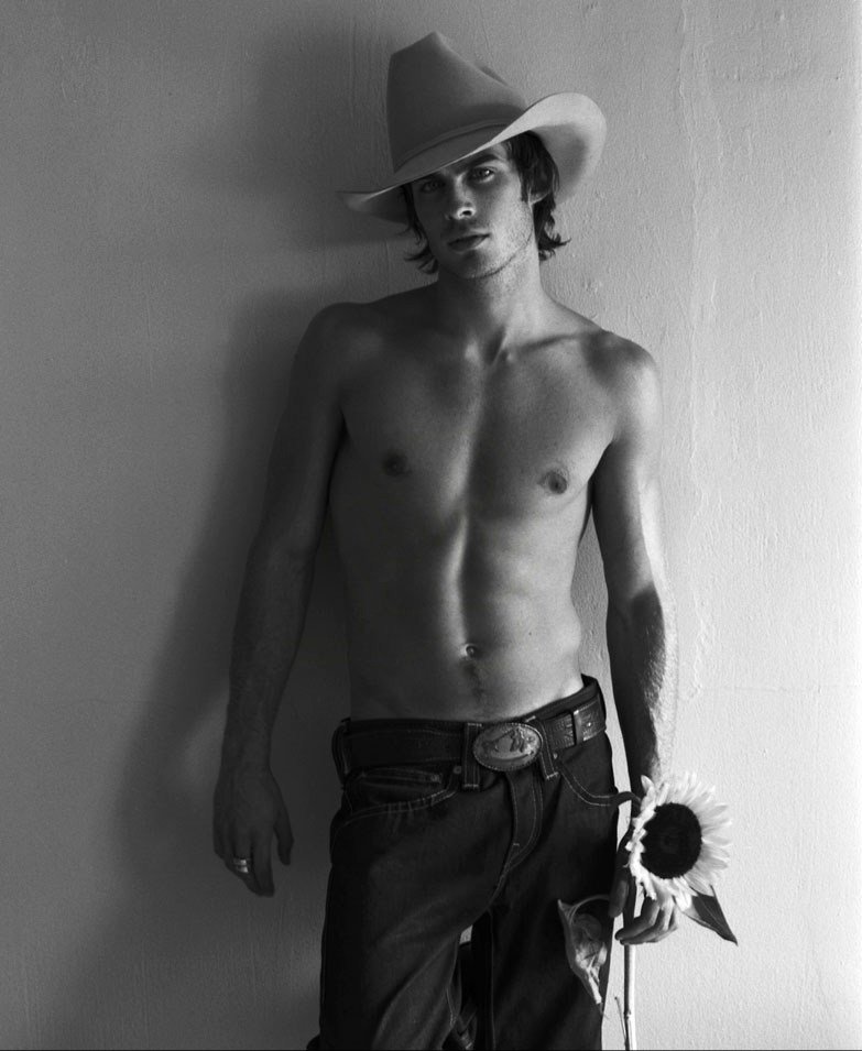Ian Somerhalder 26 Loading...