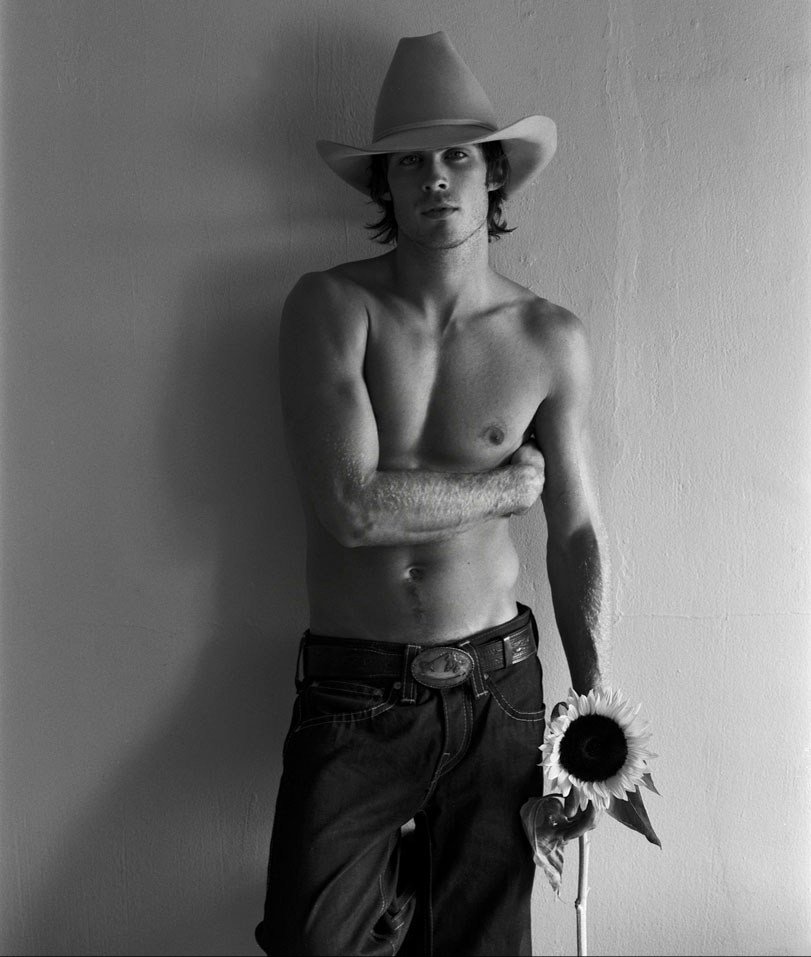 Ian Somerhalder 27 Loading...