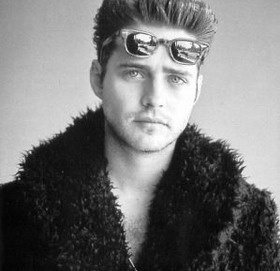 Jason Priestley nude