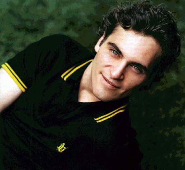 Joaquin Phoenix 6 Loading...