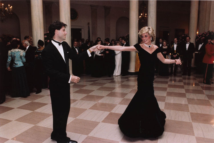 John Travolta 5 Loading...