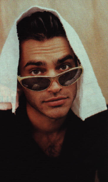 Johnathon Schaech 28 Loading...