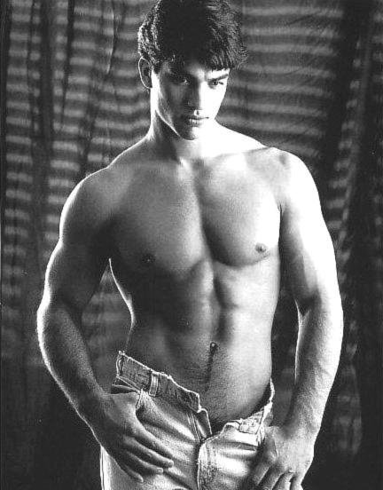 Johnathon Schaech 38 Loading...