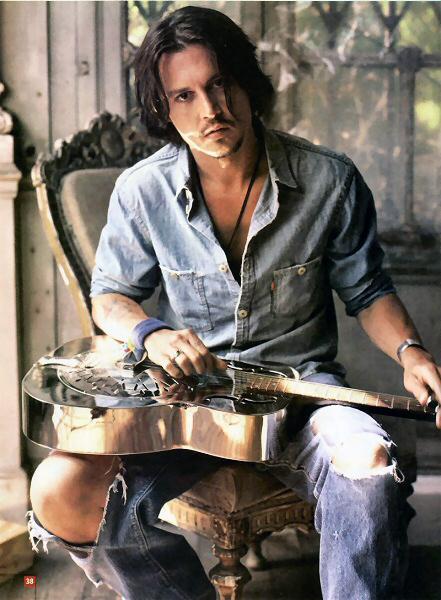 Johnny Depp 24 Loading...