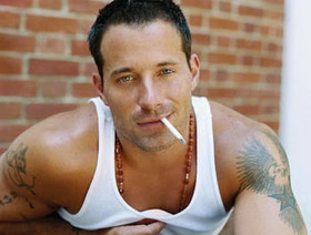 Johnny Messner nude