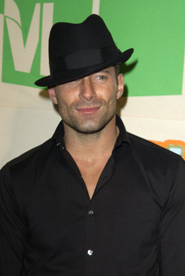 Johnny Messner 3 Loading...