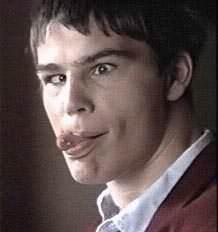 Josh Hartnett 33 Loading...