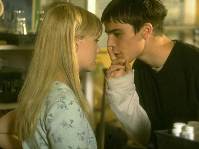 Josh Hartnett 47 Loading...