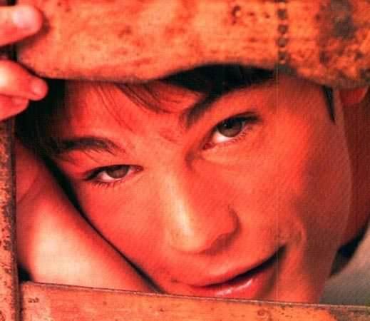 Josh Hartnett 62 Loading...