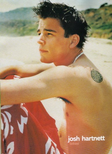 Josh Hartnett 76 Loading...