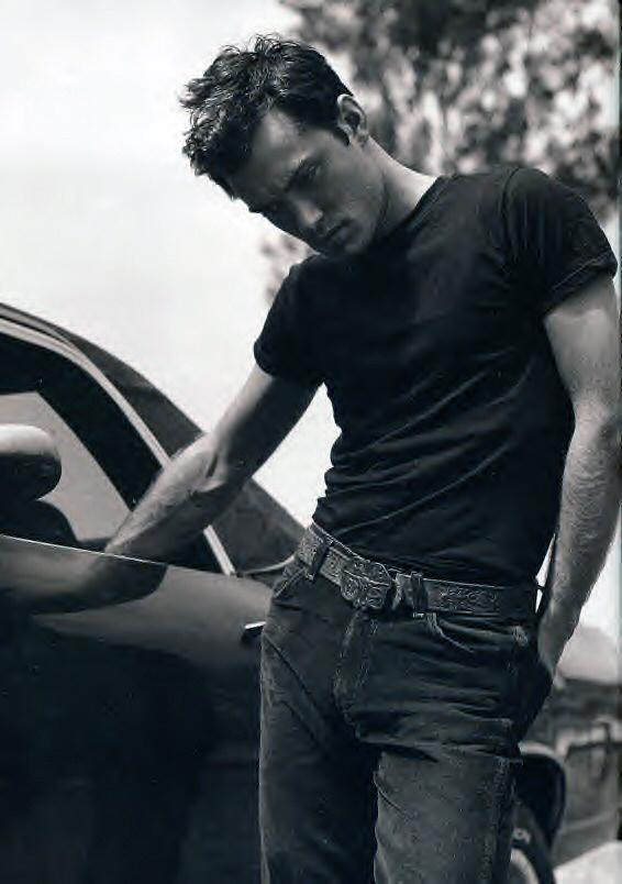Jude Law 12 Loading...
