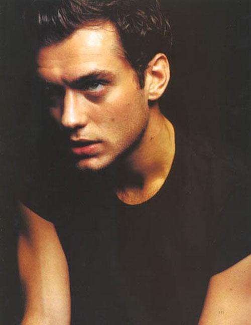 Jude Law 28 Loading...