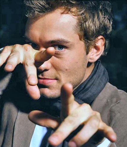 Jude Law 9 Loading...