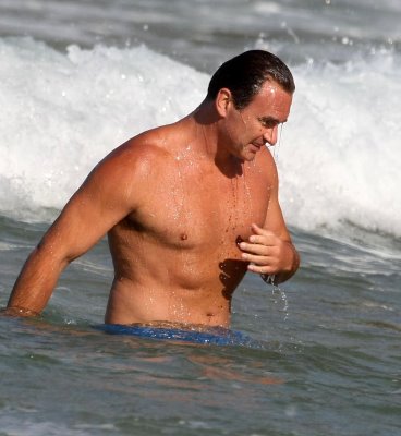 Julian Mcmahon 12 Loading...