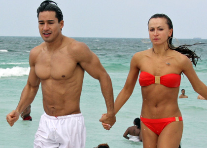 Mario Lopez 28 Loading...