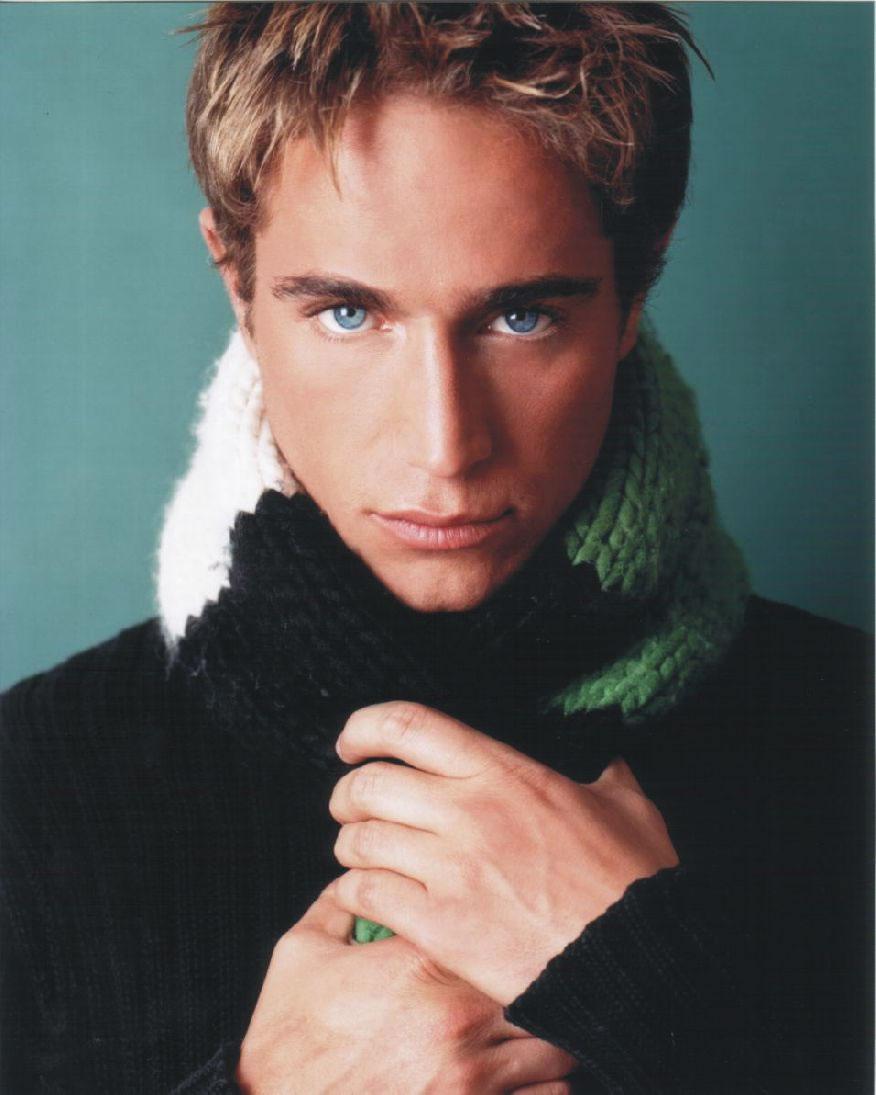 Michel Brown 9 Loading...