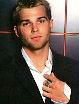 Mike Vogel 6 Loading...